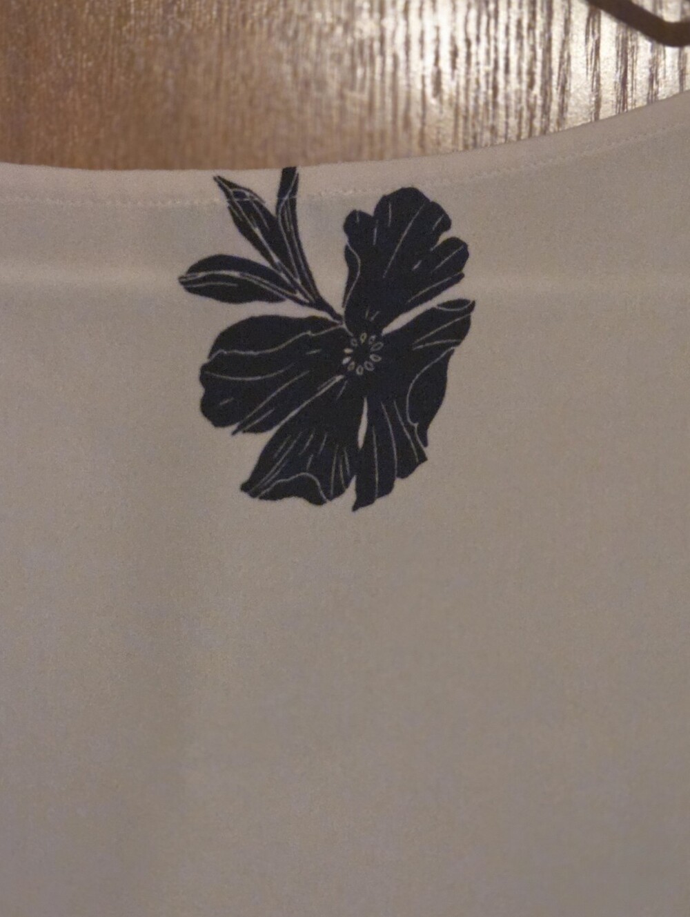 Vince Camuto Pale Pink Blouse with Black Floral Print - Picture 4 of 7